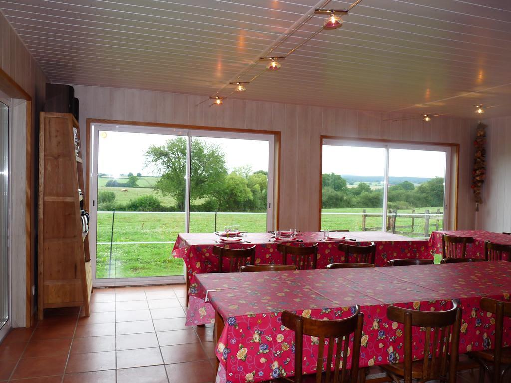 Bed and Breakfast Le Trot'In Chair Martigny-le-Comte Екстер'єр фото