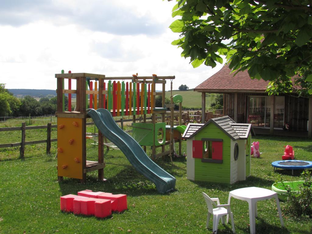 Bed and Breakfast Le Trot'In Chair Martigny-le-Comte Екстер'єр фото
